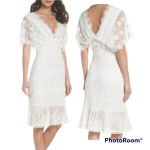 Foxiedox Marvis Scalloped Lace Midi dress |NWT